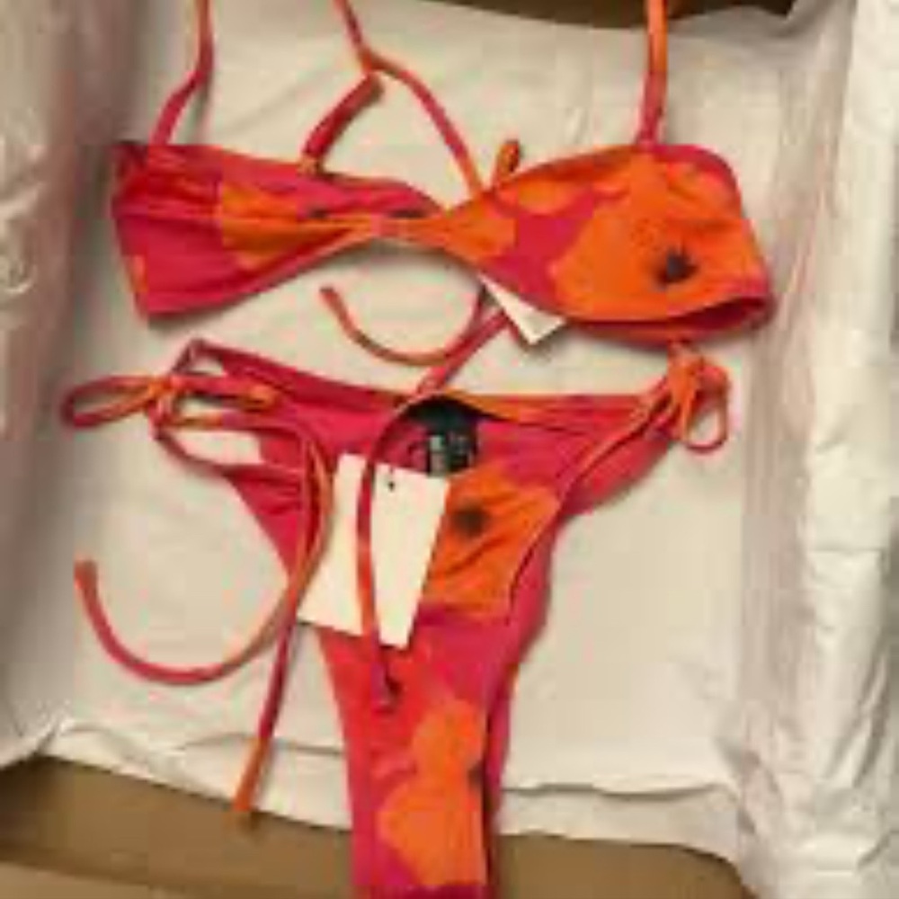 Zara Printed Bathing suit - Picture 4 of 11
